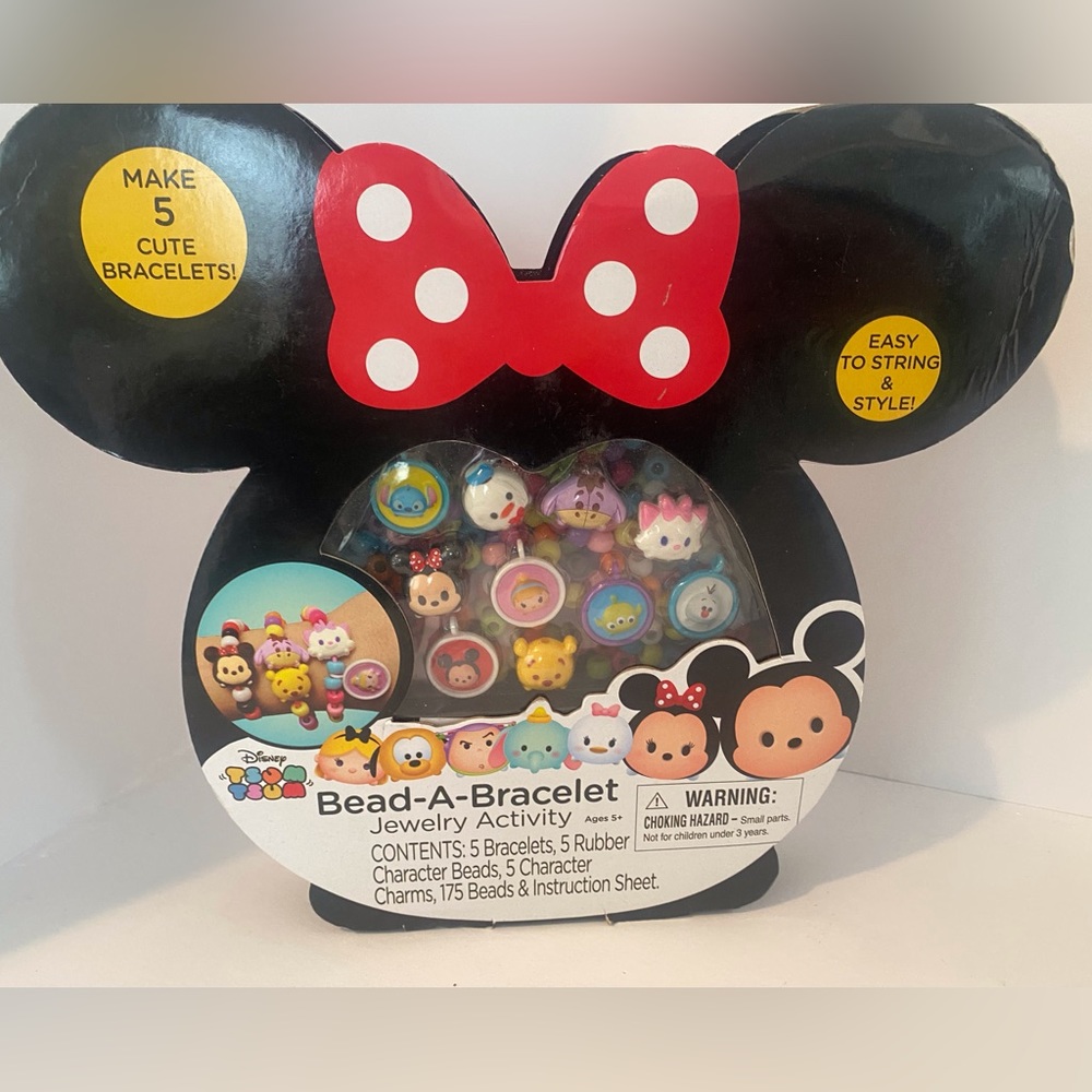 Disney Minnie Bead a bracelet makes 5 with plastic beads